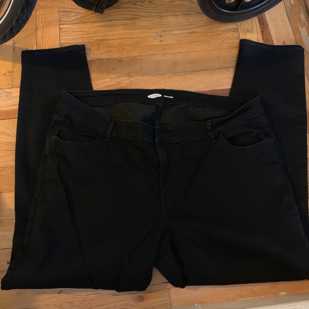 Black super skinny jeans